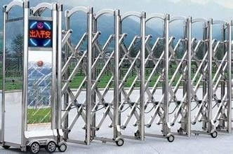 天津东丽区 电动伸缩门与道闸技术领先，产品畅销全国